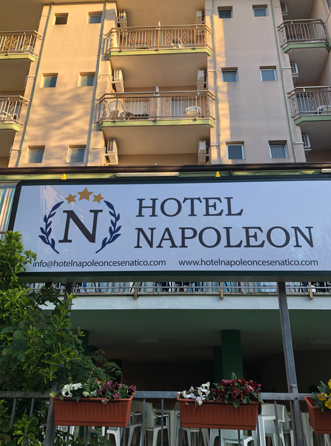 Hotel Napoleon Cesenatico Buitenkant foto